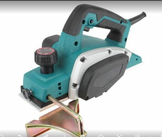 Электрический строгальный станок