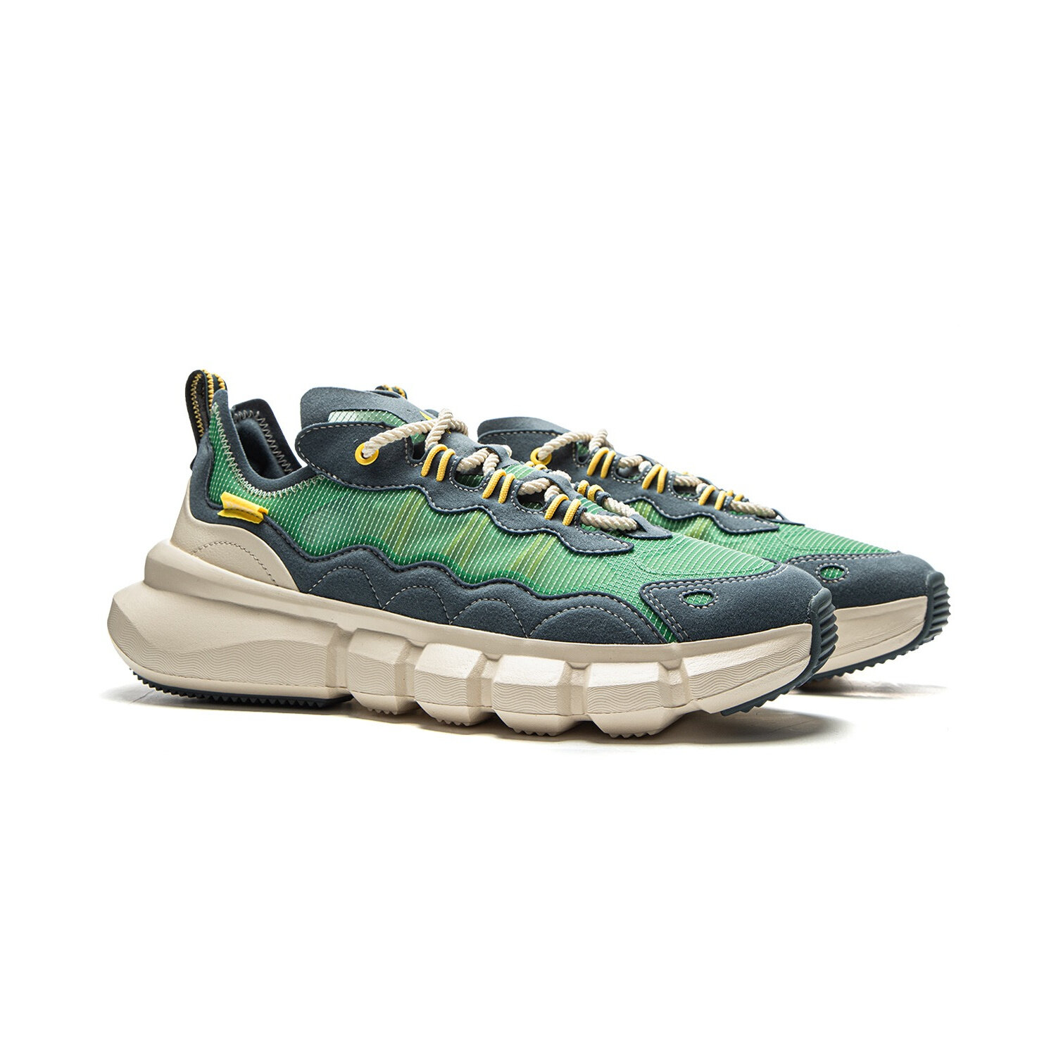 Кроссовки Wade Essence