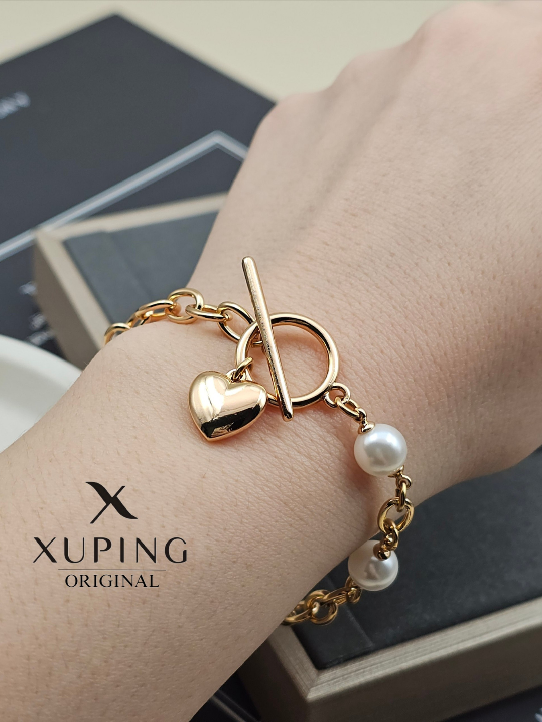 Жесткий браслет XUPING JEWELRY, 1 шт., размер 18 см, размер one size, gold — фото 1