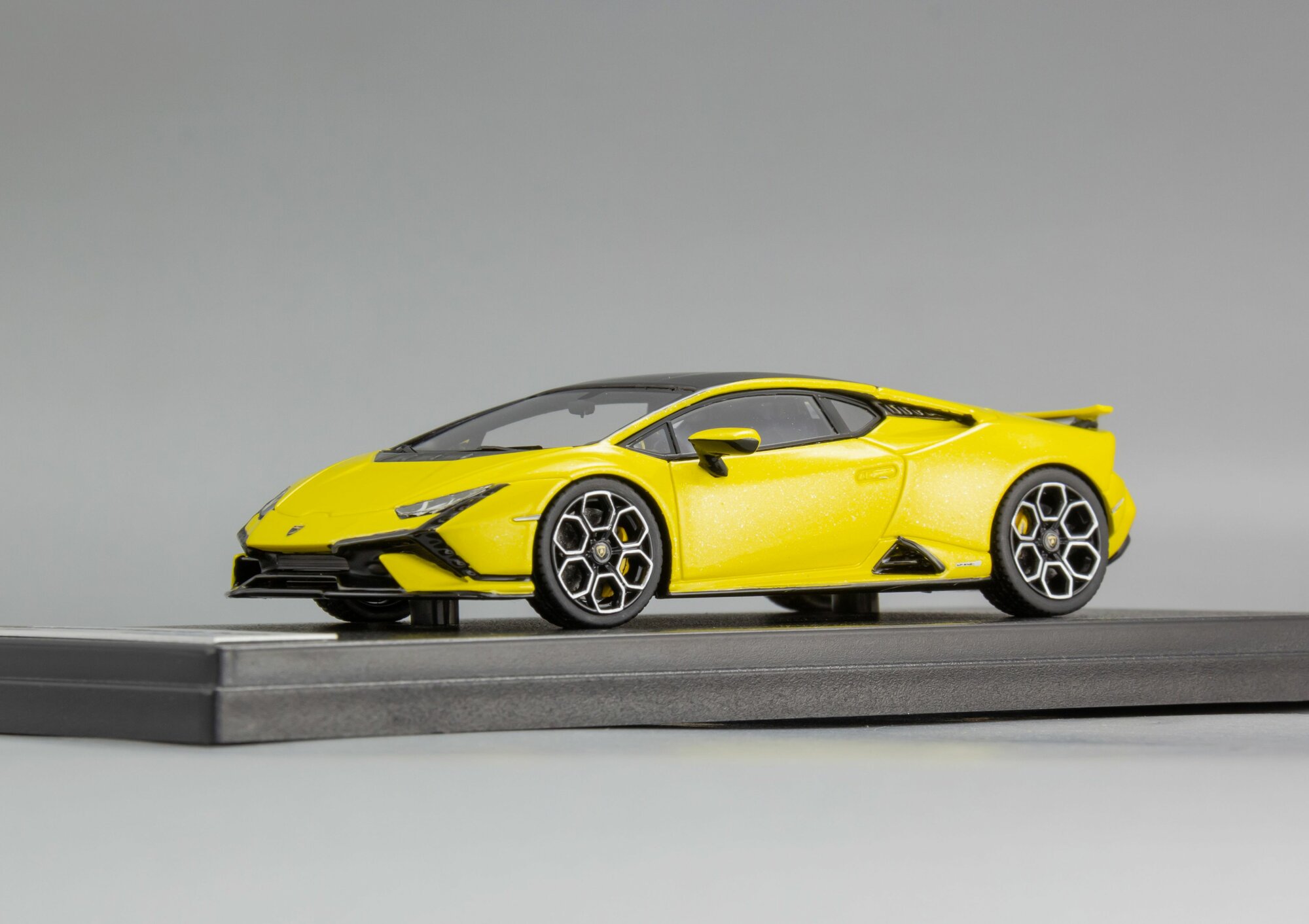 Масштабная модель Lamborghini Huracan Tecnica — фото 1