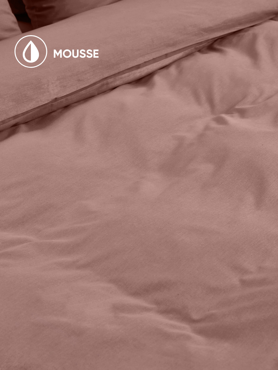 Постельное белье на молнии однотонное Urban Family, Mousse, Евро, наволочки на молнии 50х70, 100% хлопок, перкаль — фото 1