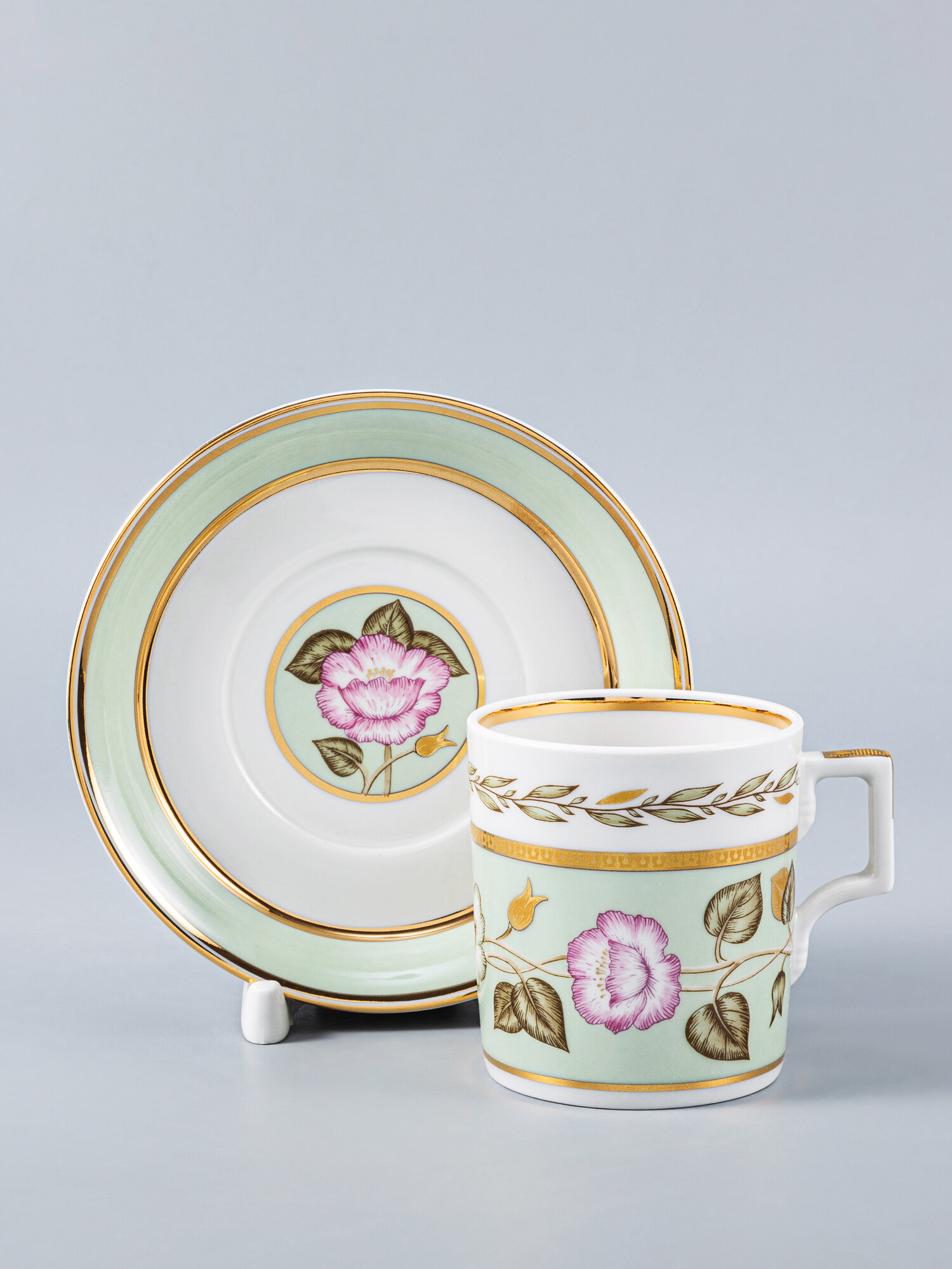 Чайная пара "Нефритовый фон 1" форма Гербовая, Императорский фарфоровый завод, 220 мл