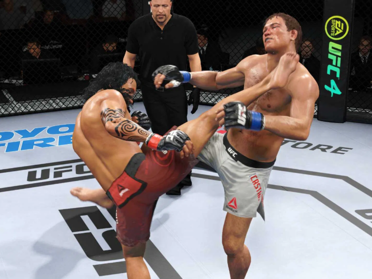 Игра UFC 4 Deluxe Edition для PS4 — фото 1