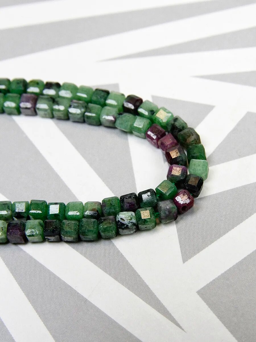 Нить - Турмалин - 3 мм, квадрат, грань, 38 см — фото 1
