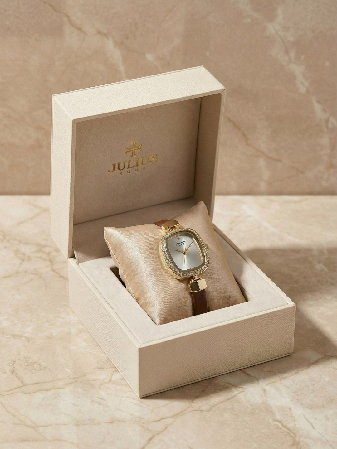 Наручные часы JULIUS Классика, 332105 серебристый/золотистый/серый — фото 1