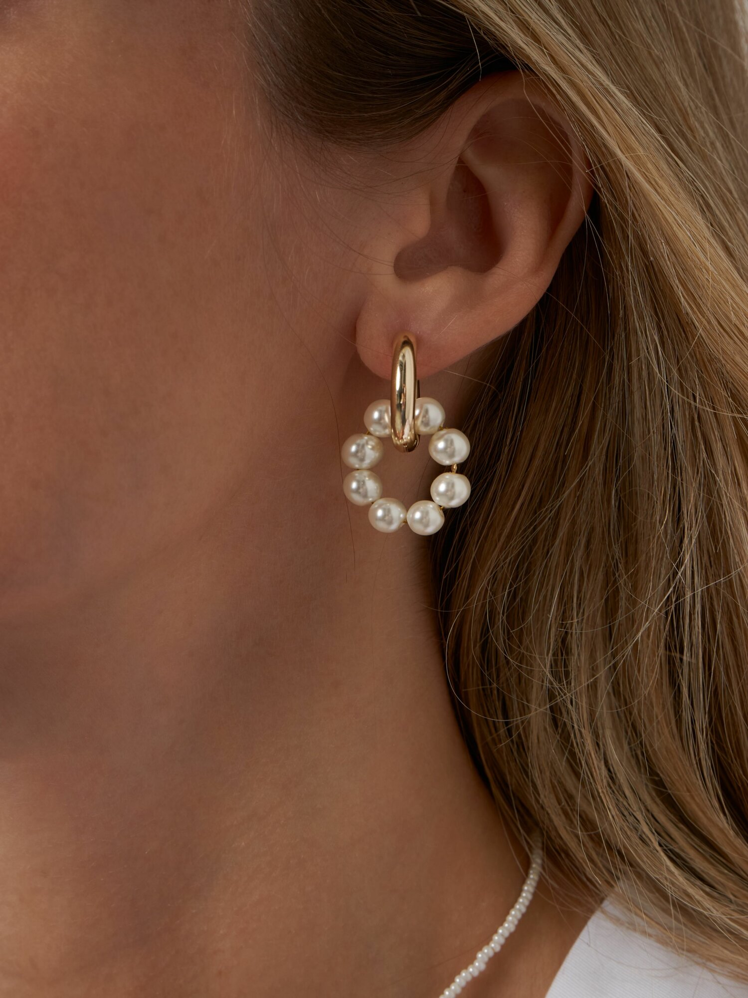 Серьги конго, керамика, жемчуг имитация, золотой, синий — фото 1