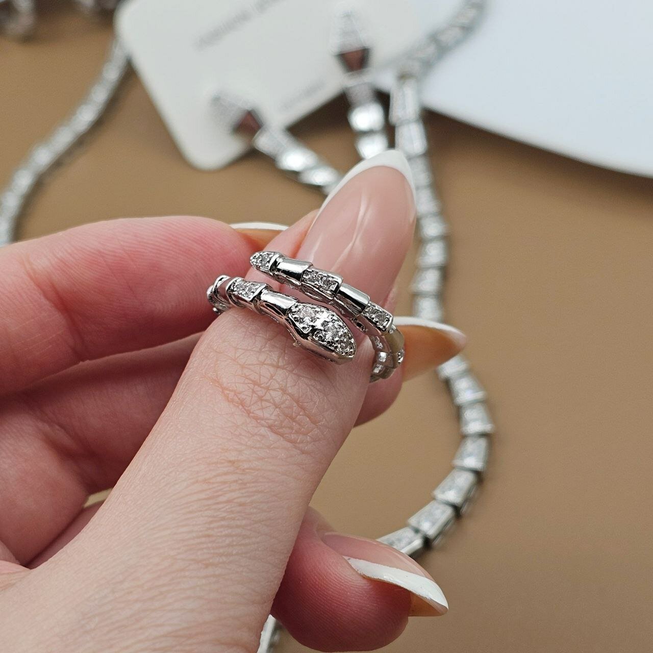 Кольцо-кулон XUPING JEWELRY, размер 16