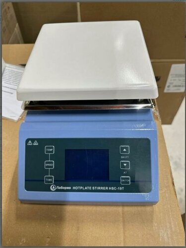 Изображение товара Магнитная мешалка с подогревом на 5 литров, Лаборио HSC-19T, 200-2000 об/мин, температура нагрева +350 С