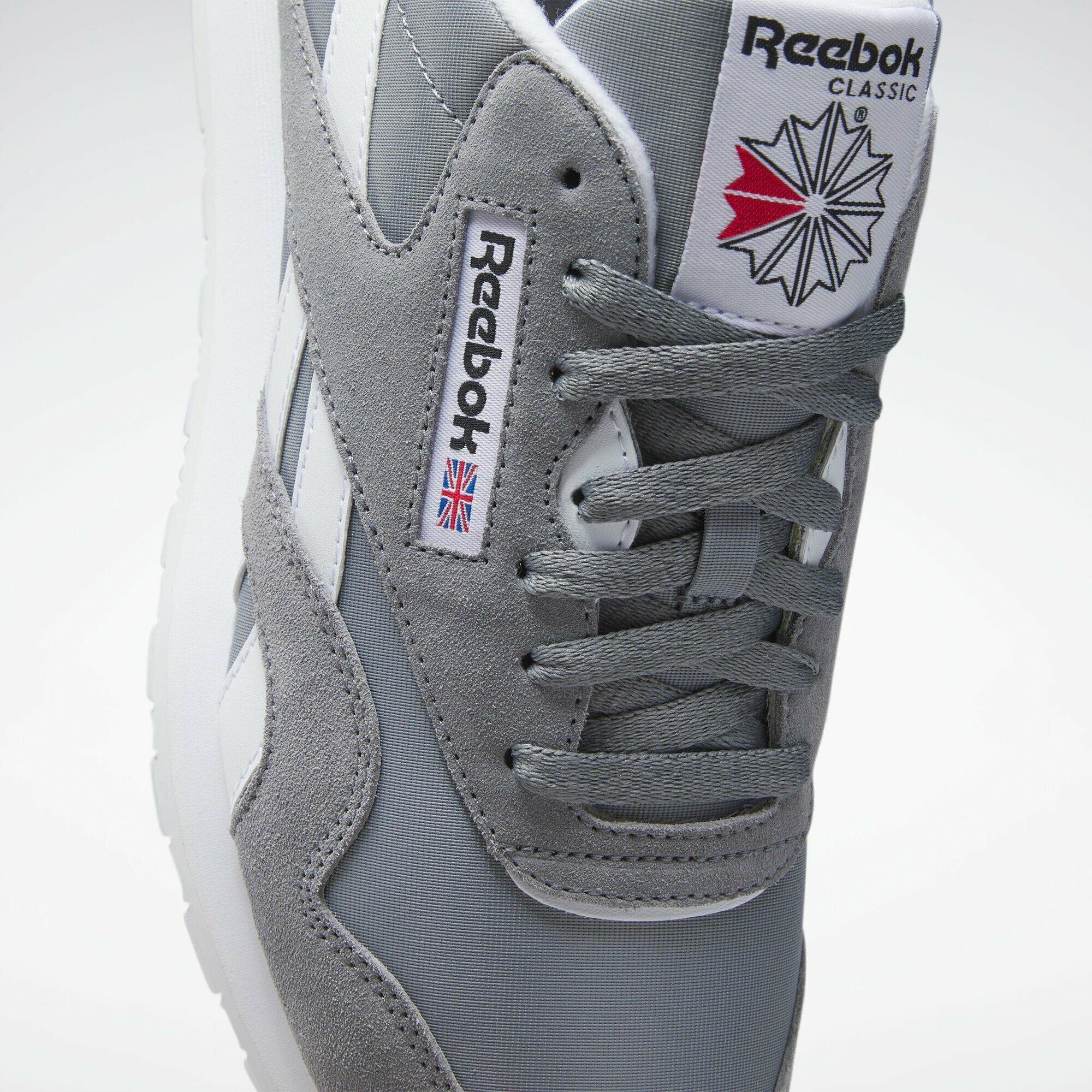 Кроссовки Reebok Classic Nylon, размер 9 US, серый/белый — фото 1