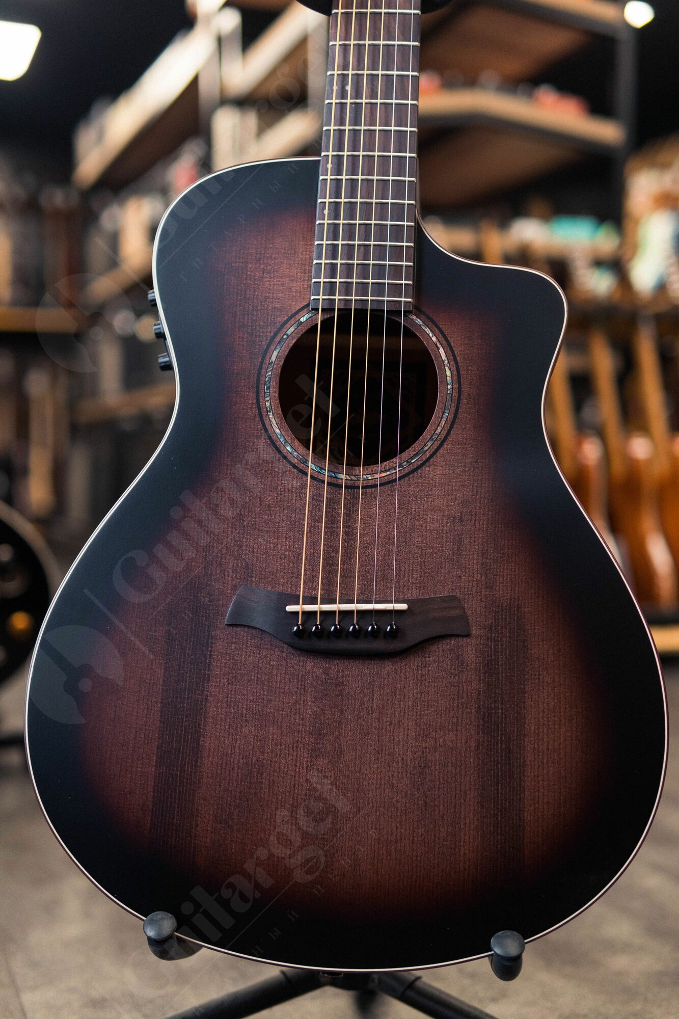 Электроакустическая гитара Baton Rouge X11LS/FCE-W-AB — фото 1