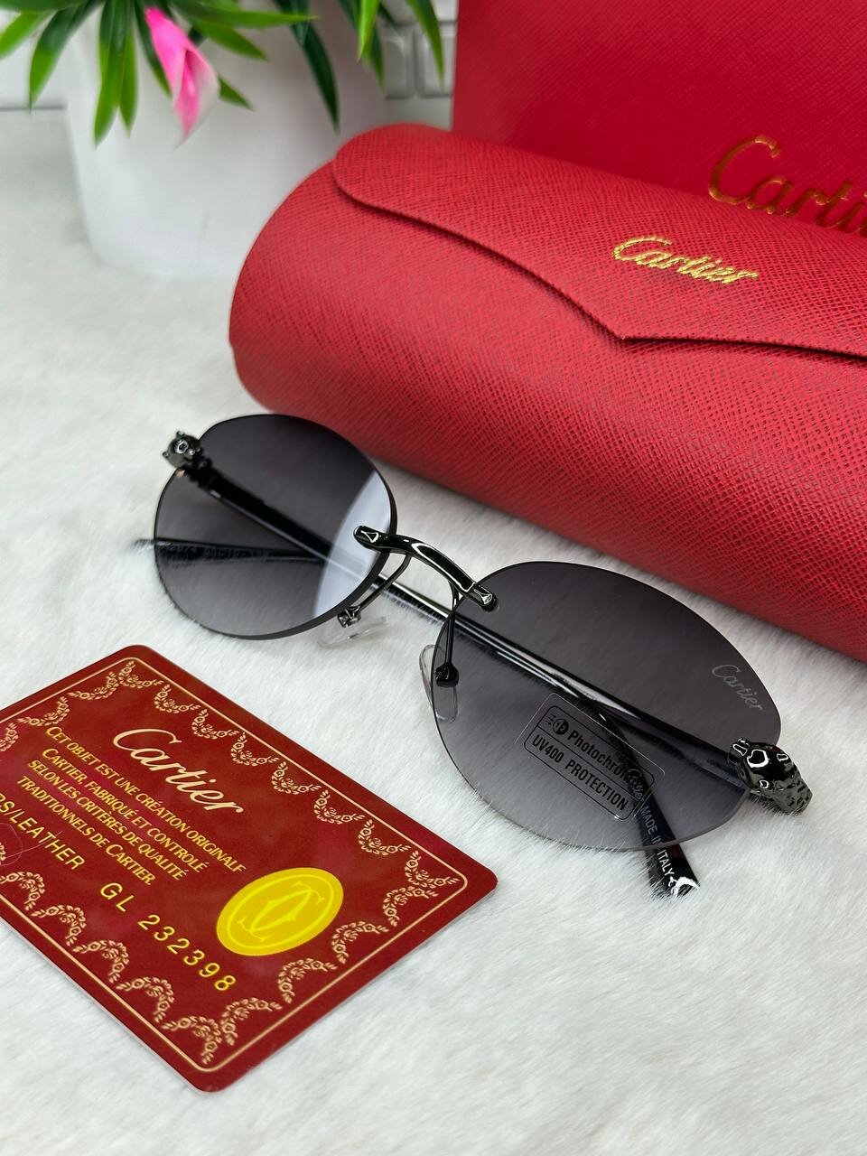 Солнцезащитные очки Cartier, черный — фото 1