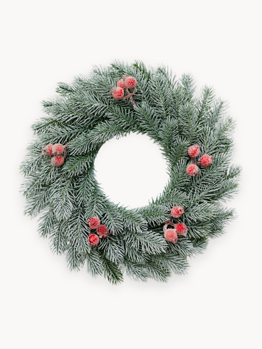 Новогодний еловый венок с ягодами. Декоративный новогодний венок из ели
