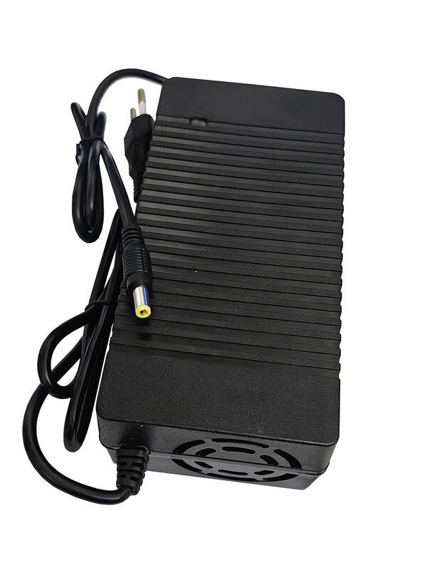 Зарядное устройство для Kugoo V3 PRO 54,6v 2A (1 pin)с вентилятором — фото 1