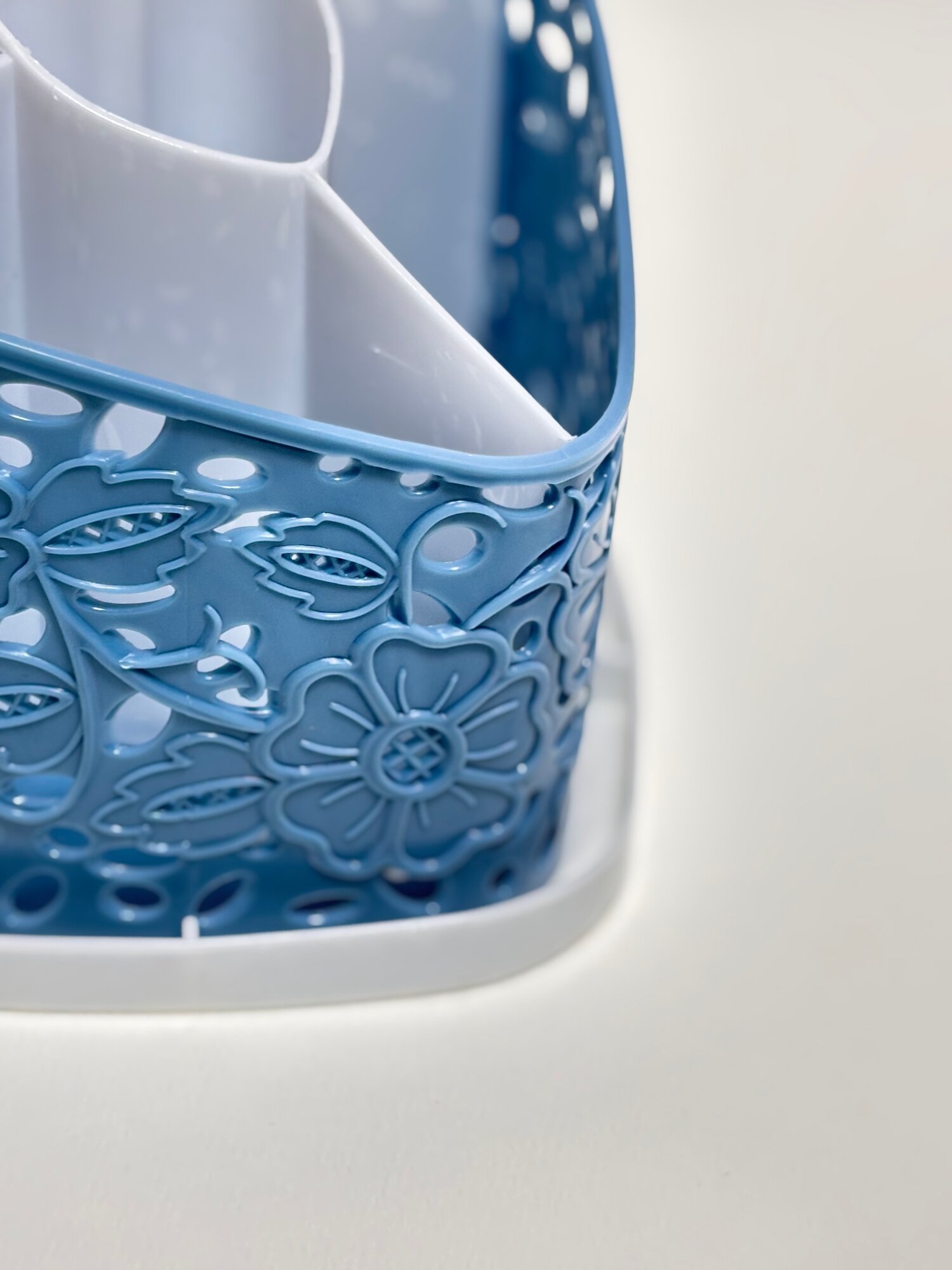 Пластмассовый органайзер для кухонных принадлежностей "Сердечко" — фото 1