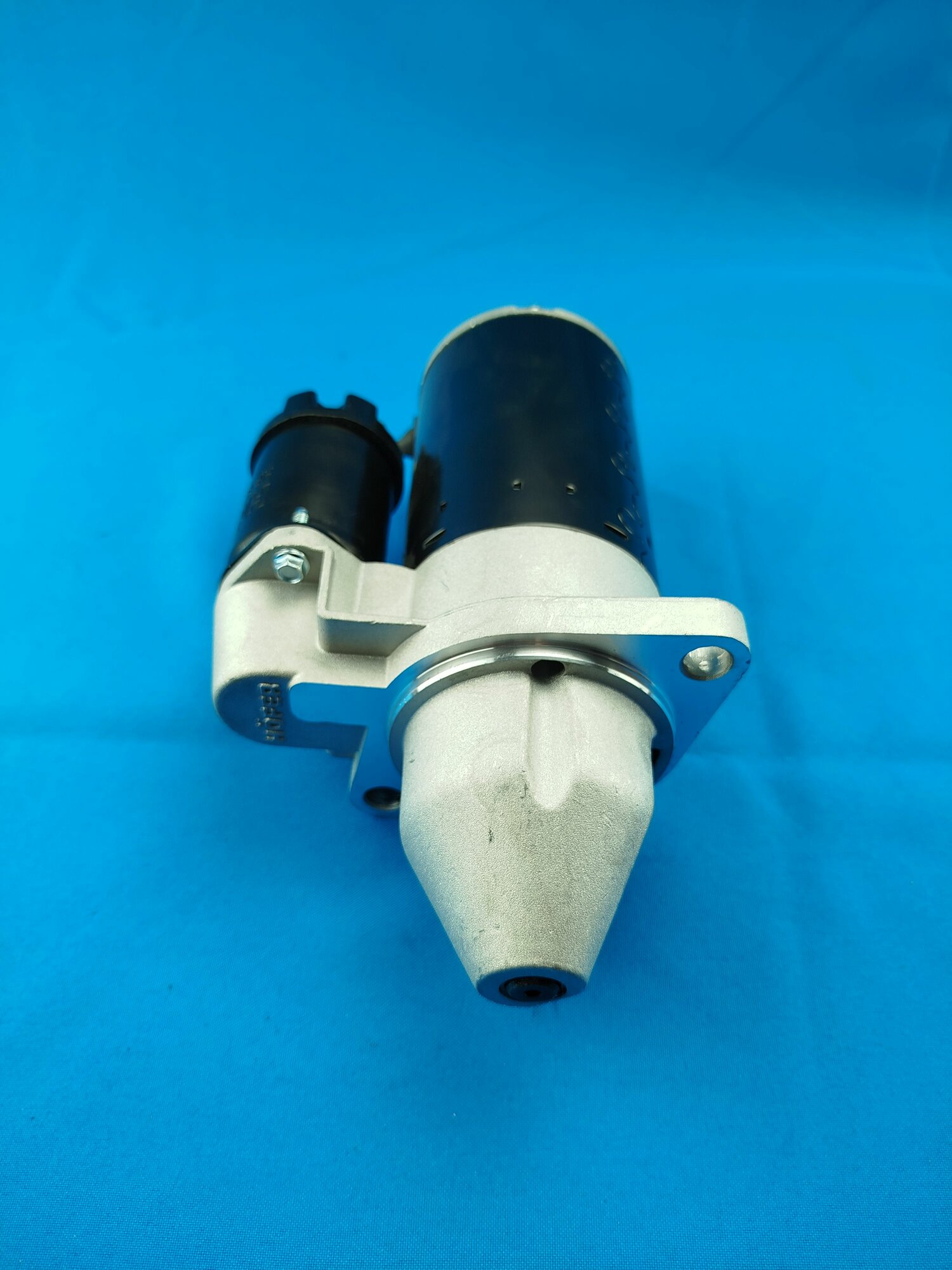 Стартер "HOFER" для автомобилей 2110-12, Приора с/о редукторный (1,55кВт) (5702.3708) — фото 1