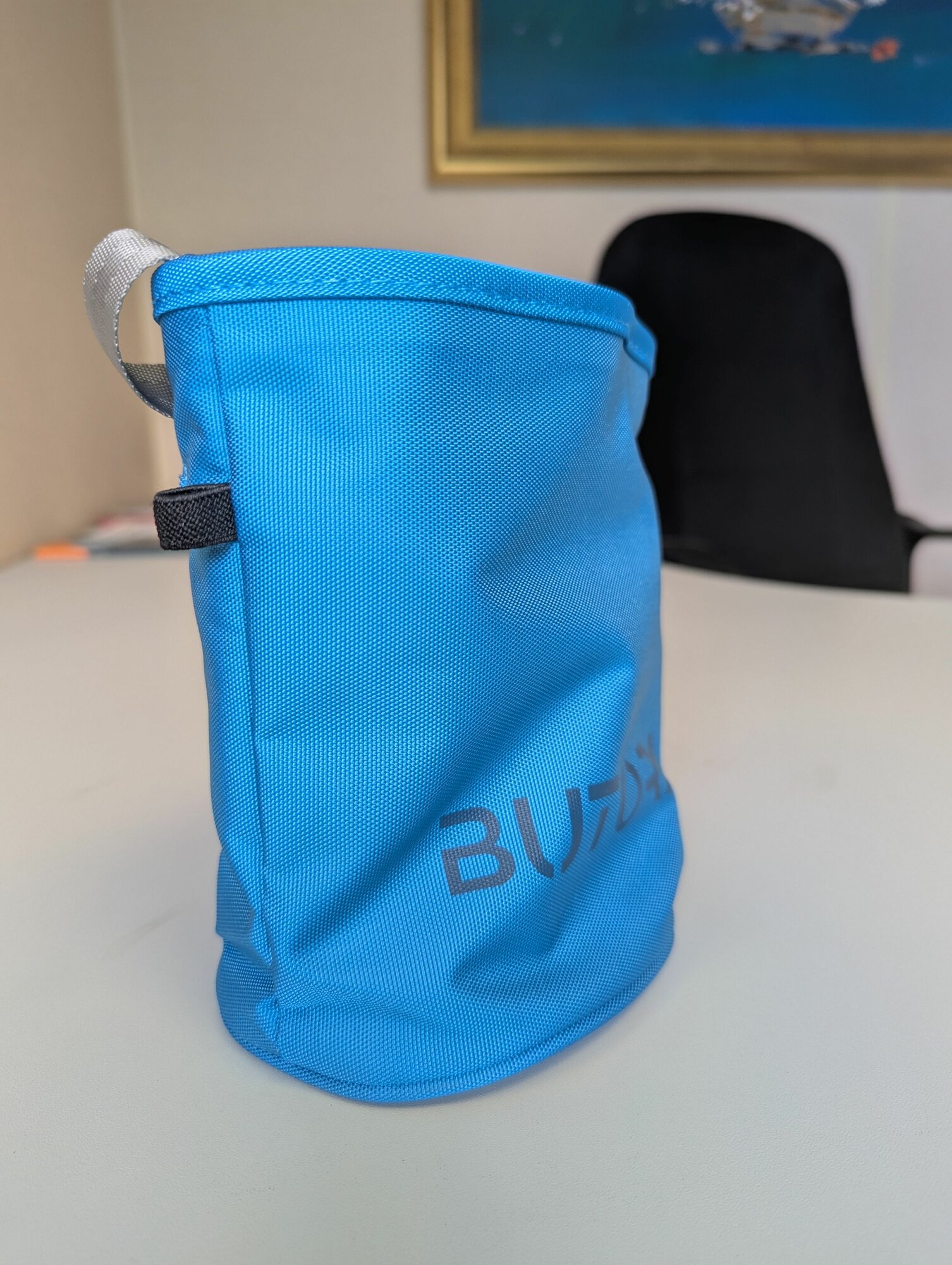 Butora Мешочек для магнезии с карманом Logo Chalk Bag — фото 1