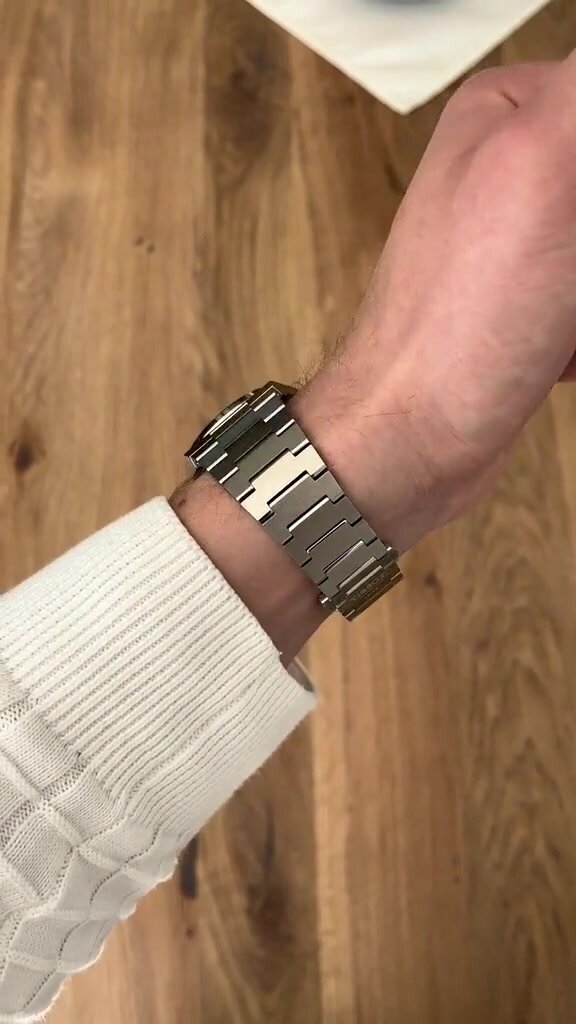 Наручные часы TISSOT Классика, белый, — фото 1