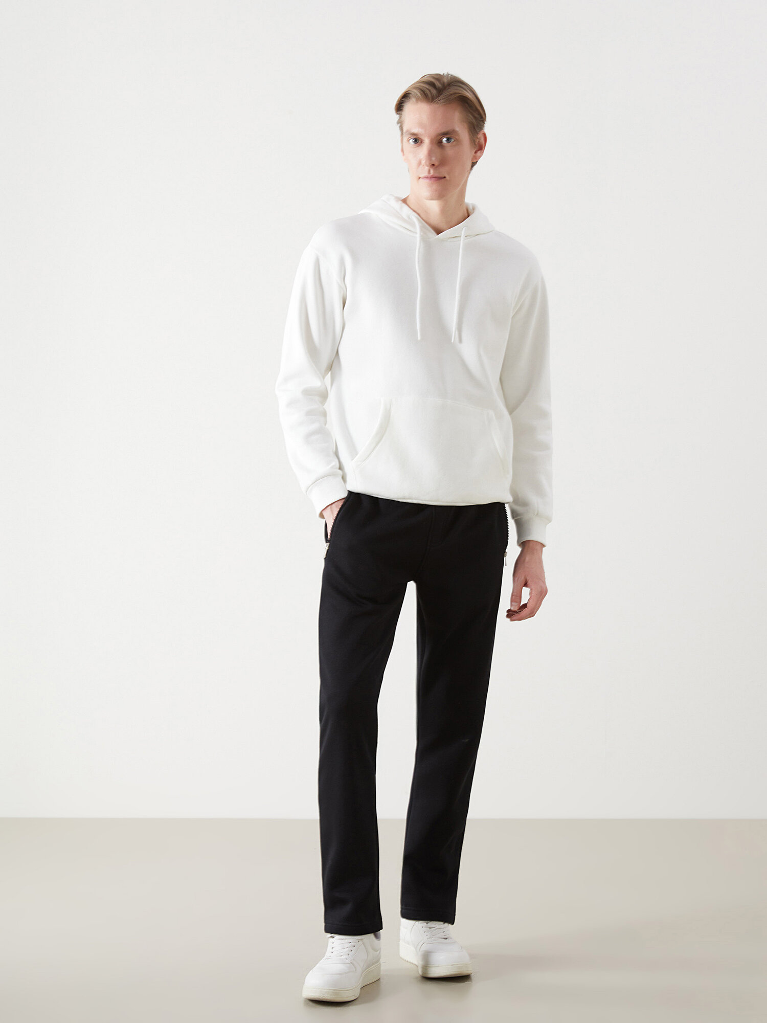 Брюки спортивные LC Waikiki размер L new black