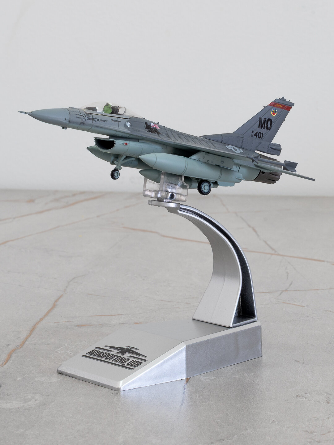 Модель самолёта истребителя F-16C, ВВС США, 15,5 см, Металл+пластик, 1:100