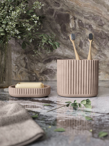 Изображение товара Набор для ванной Chloe 13 (двойной стакан для зубных щеток, мыльница), бетон, розовый матовый