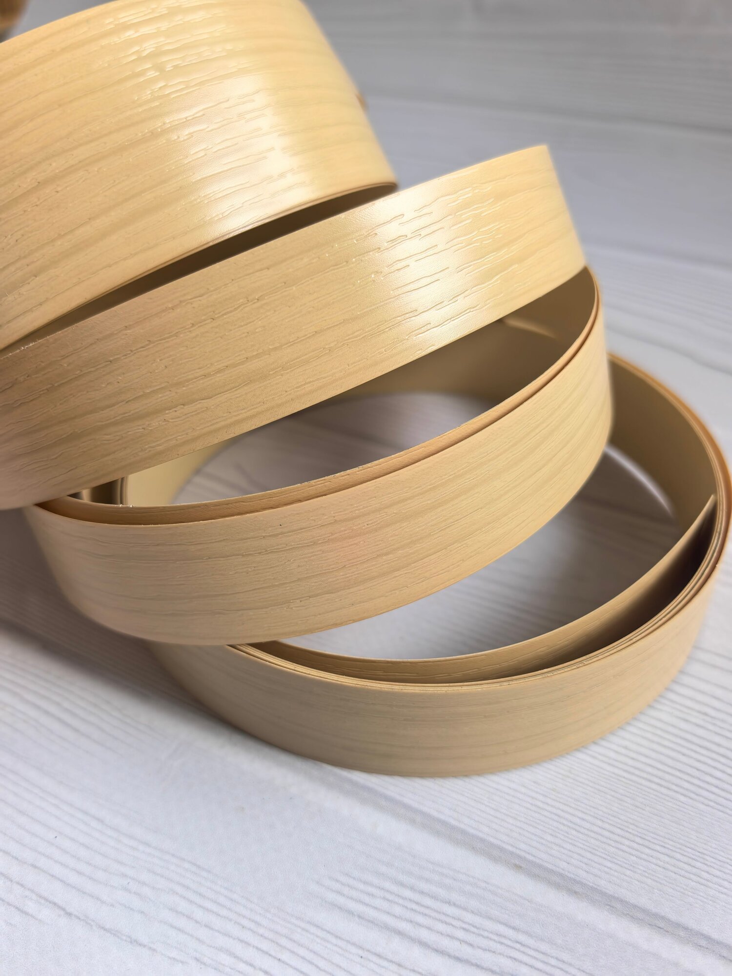 Кромка ПВХ пластик с клеем мебельная 04*25мм намотка 5м цвет Клен