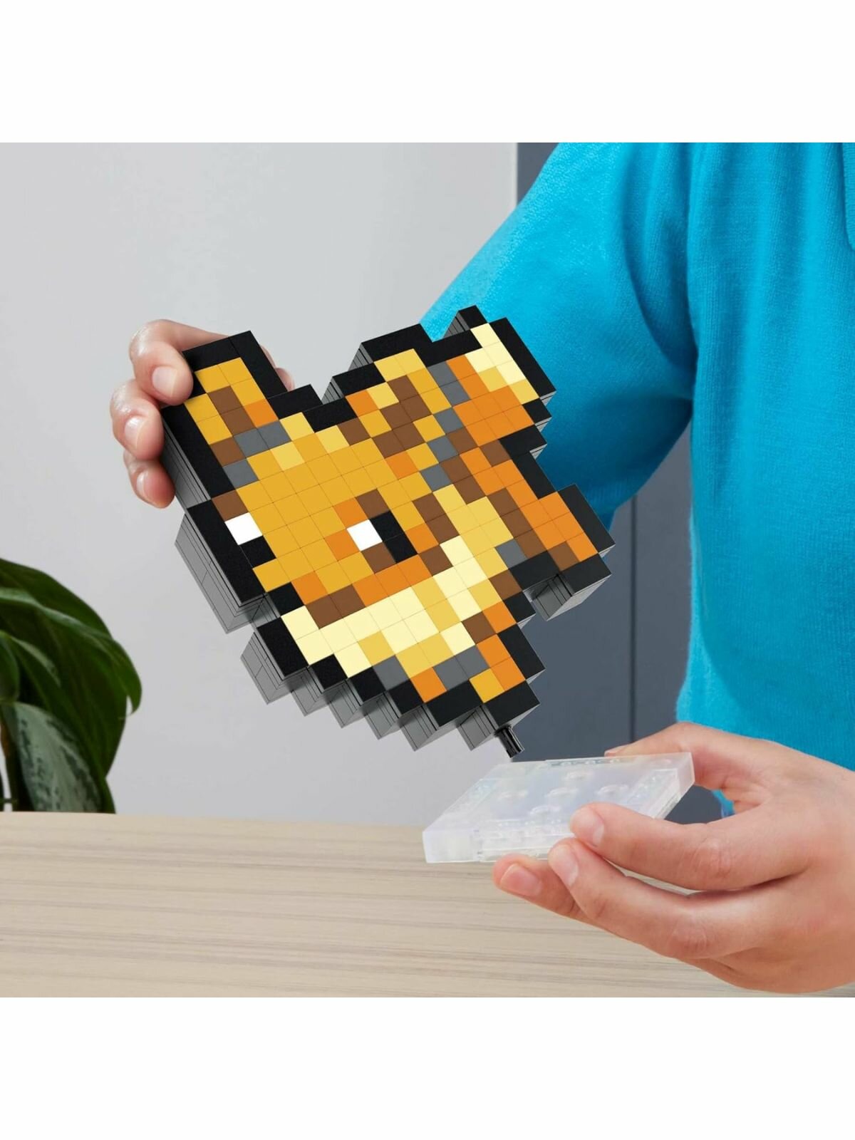 Конструктор MEGA Pokemon Eevee (323 детали) — фото 1