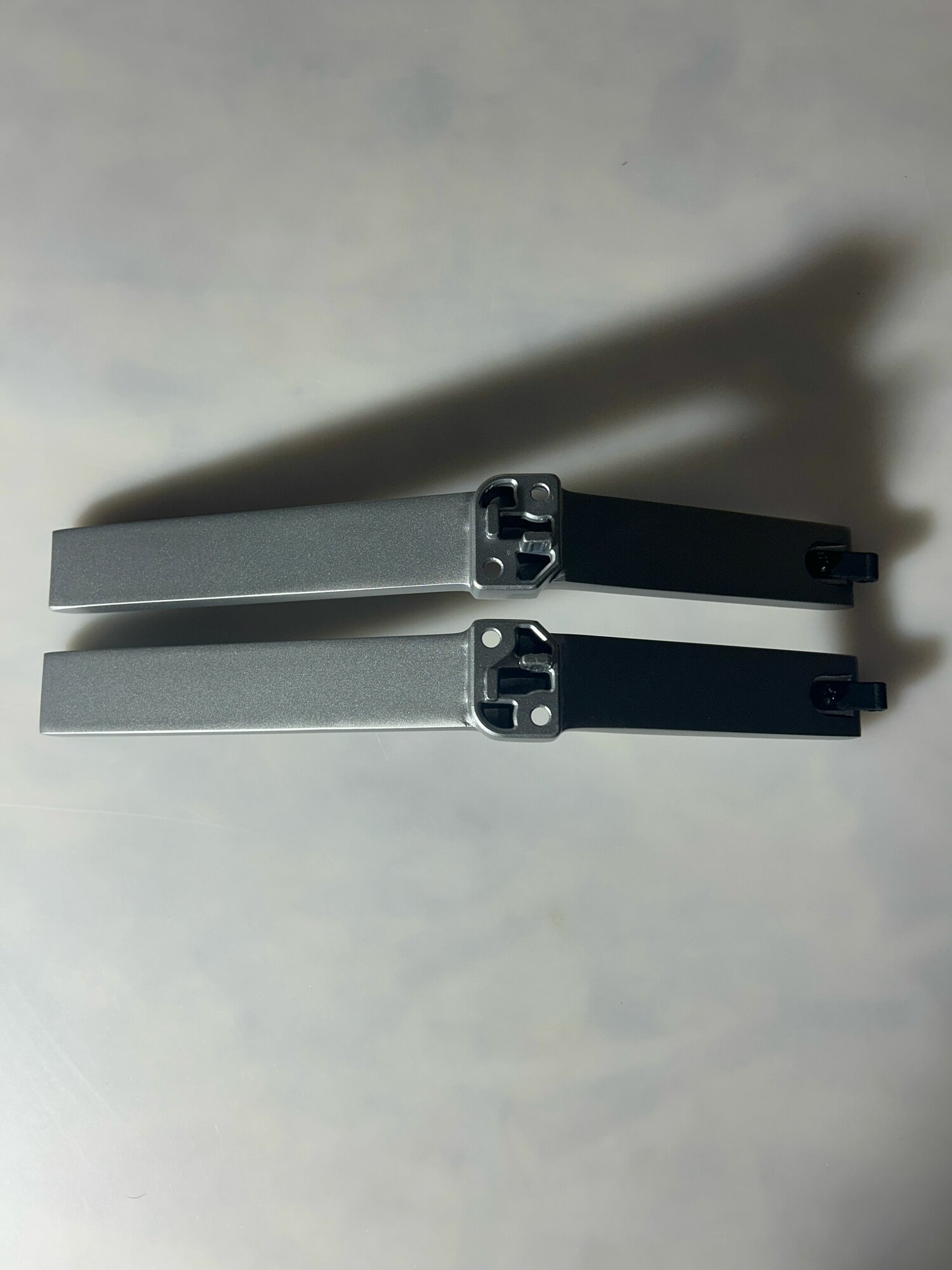 Подставка комплект комплект 2 шт (серый), для телевизора Toshiba 65C450KE