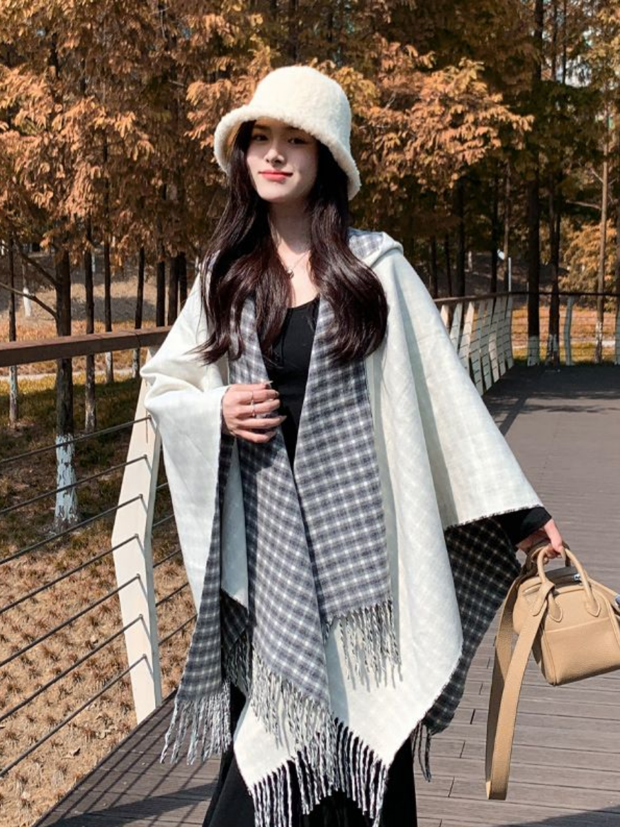 Пончо размер 42-54 серый