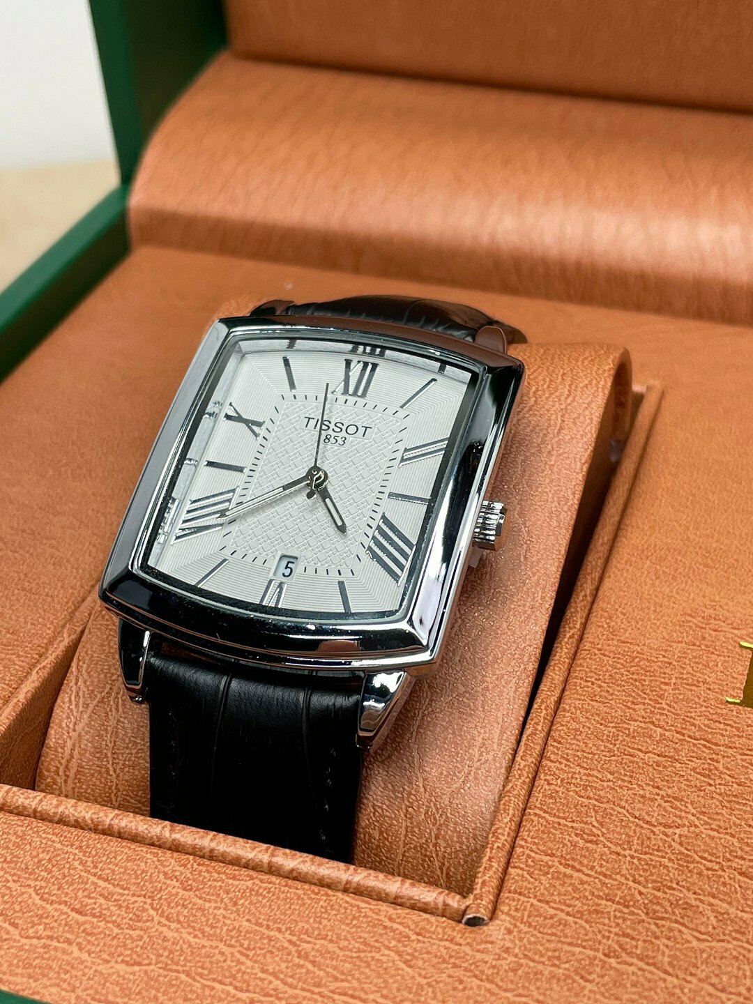 Наручные часы