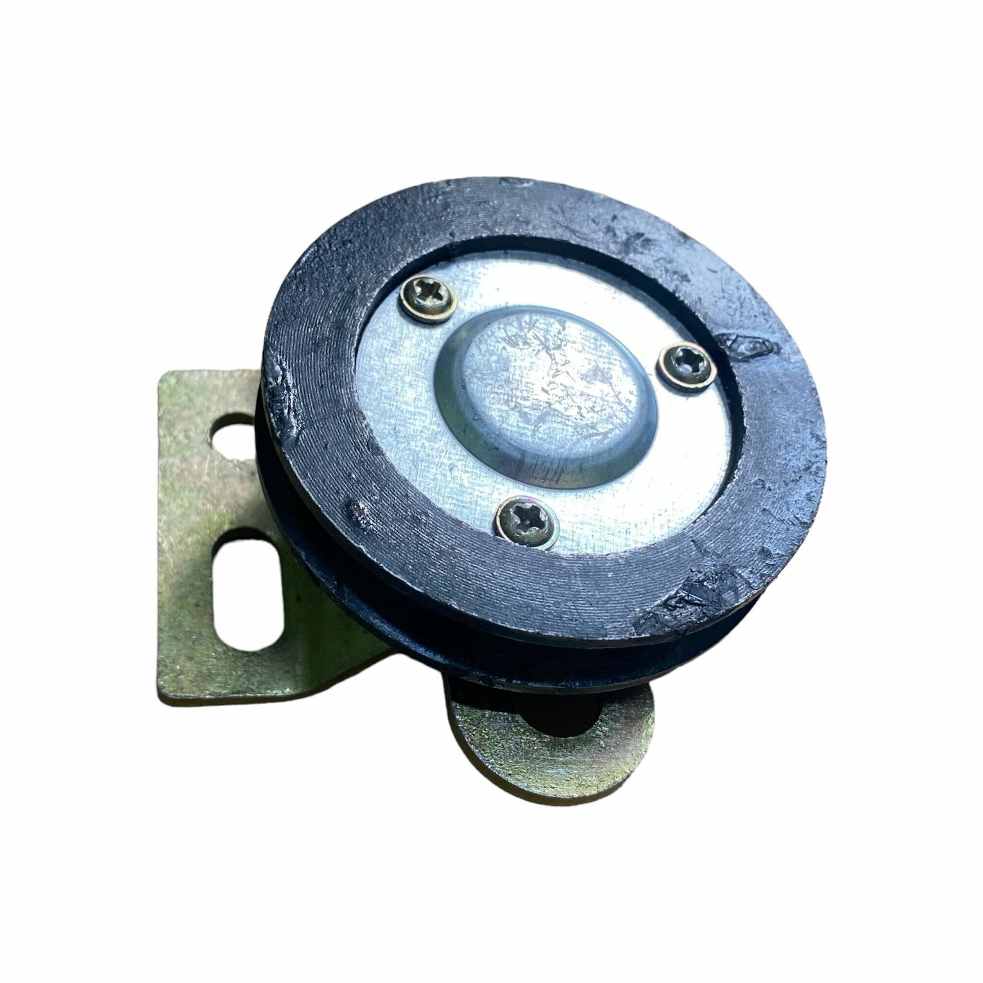 Ролик натяжения ремня генератора R180 на тяжёлый мотоблок и мототрактор