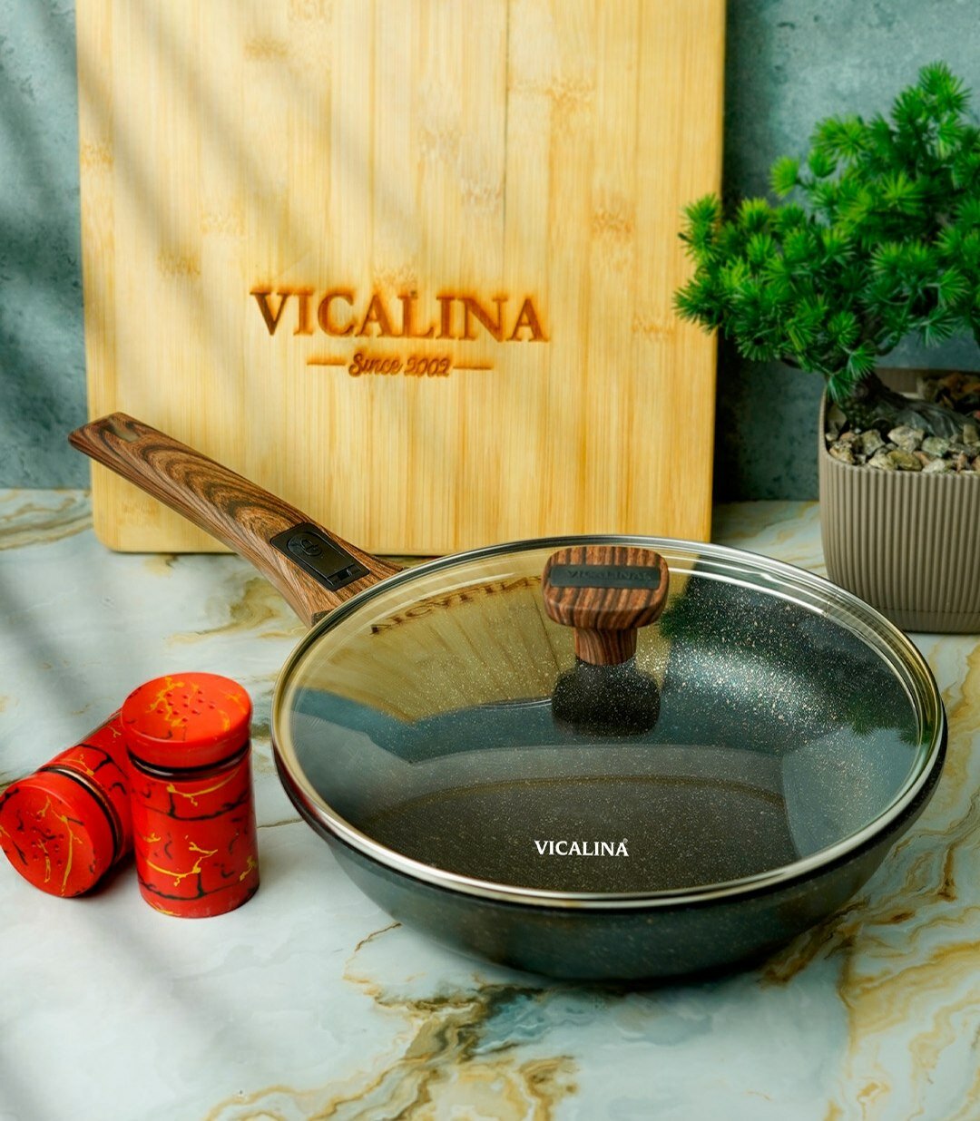 Сковорода с крышкой Vicalina, гранитное покрытие, антипригарное покрытие. 25 см