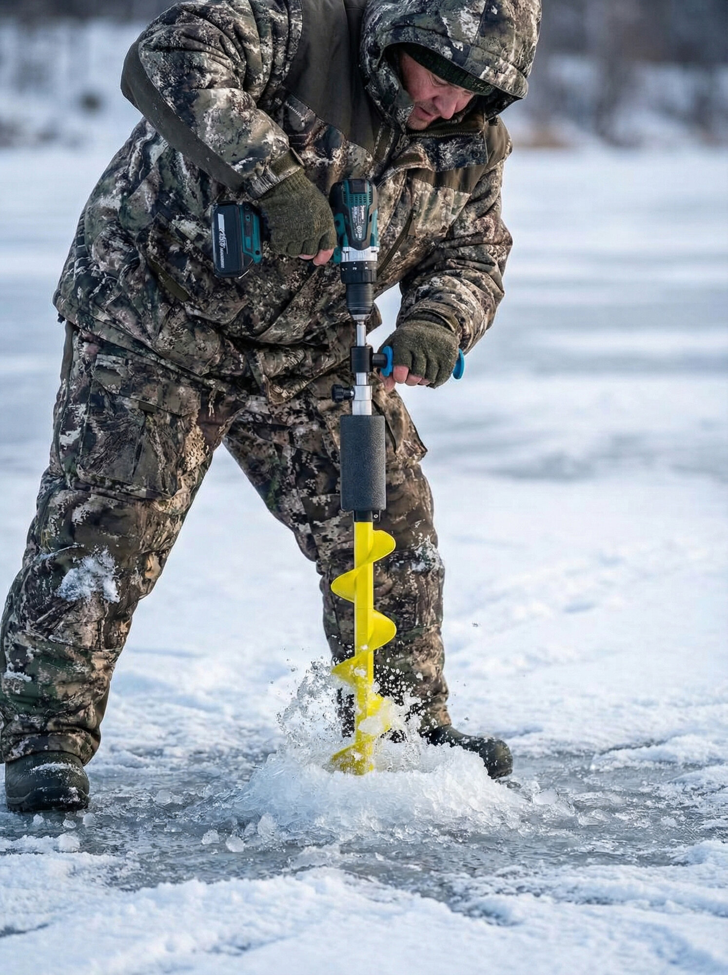 Шнек пластиковый для ледобура LSH105, под шуруповёрт, 130 мм, правый