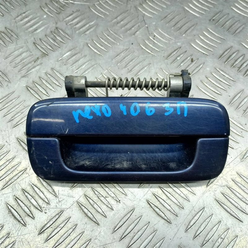 Б/У Ручка двери задней наружная правая Peugeot 406 / Пежо 406 1.6 PSA BFZ 10CTK1 90Л.С. 1997