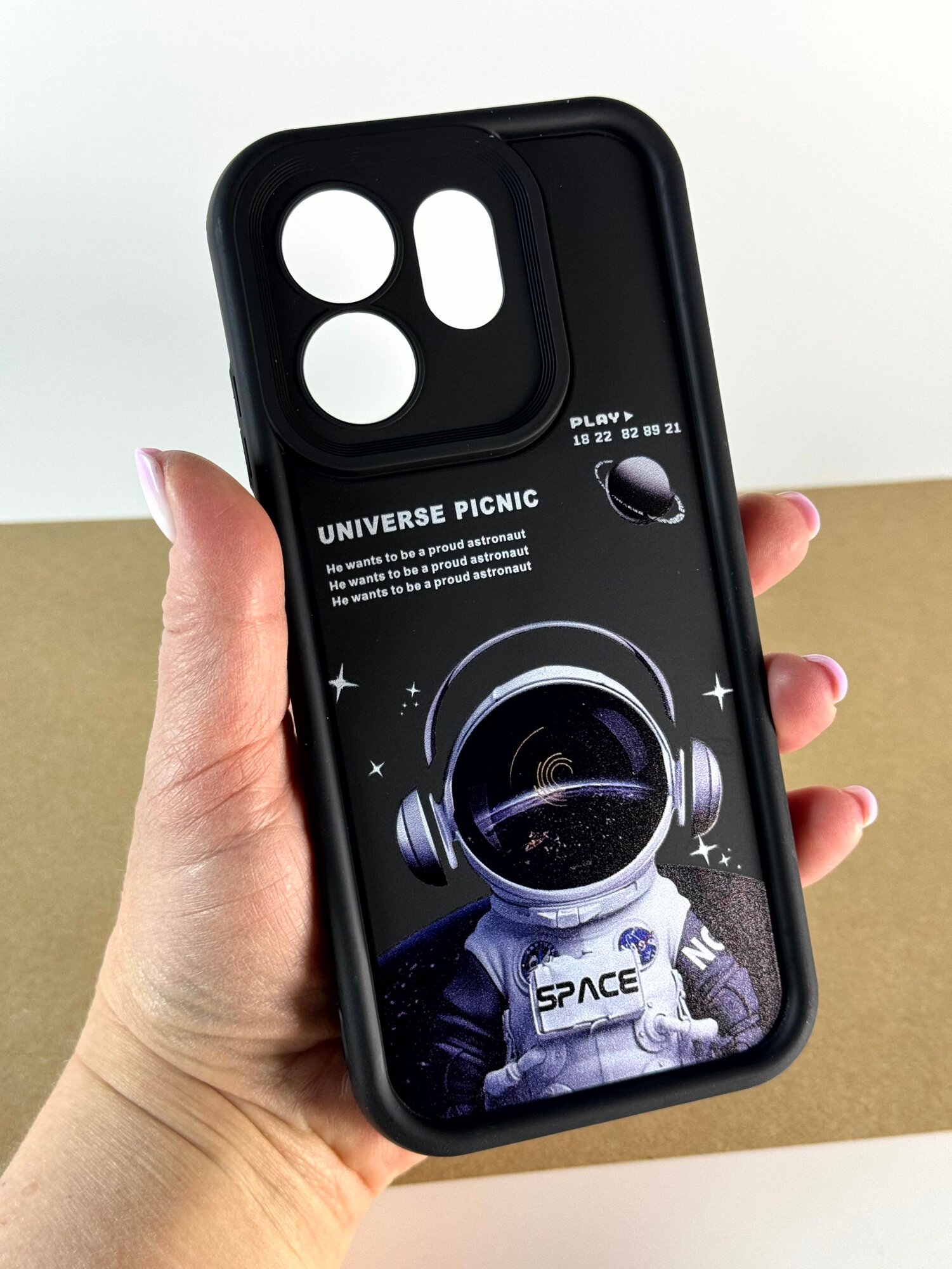 Чехол на Infinix Hot 50i/ Infinix Smart 9 (Инфиникс Смарт 9 / Инфиникс Хот 50i ) с защитой камеры, Space — фото 1