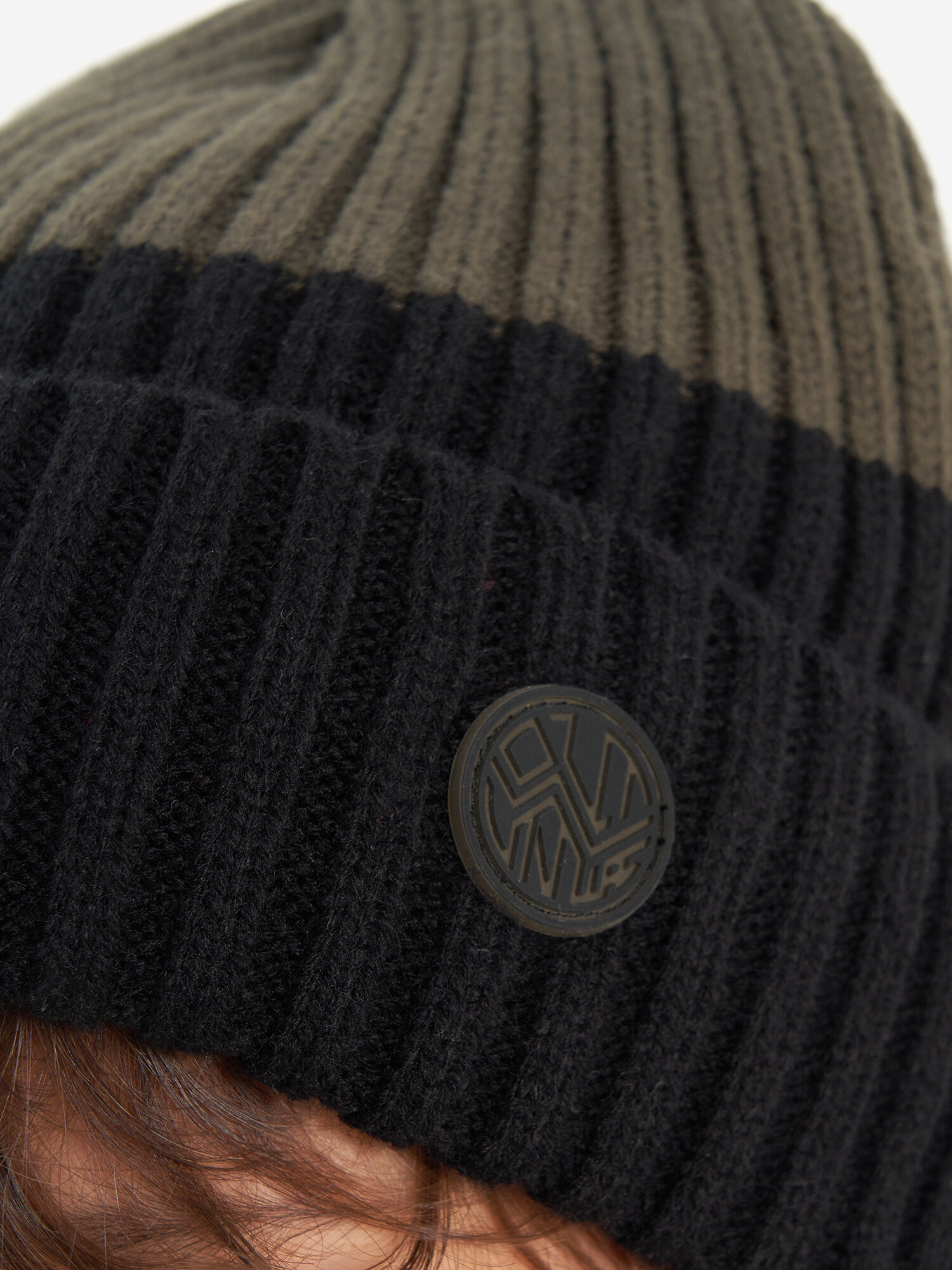 Шапка-бини OUTVENTURE для мальчиков, размер 54, черный/зеленый — фото 1