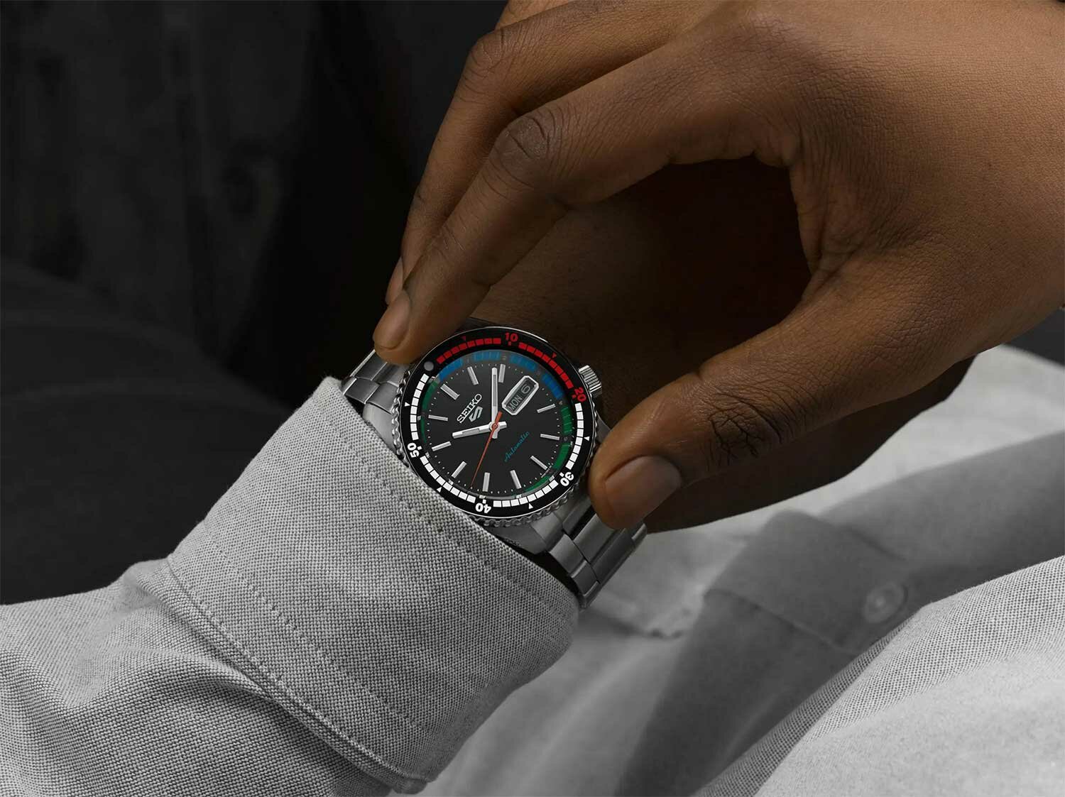 Наручные часы SEIKO 5 Sports, черный, серебряный — фото 1