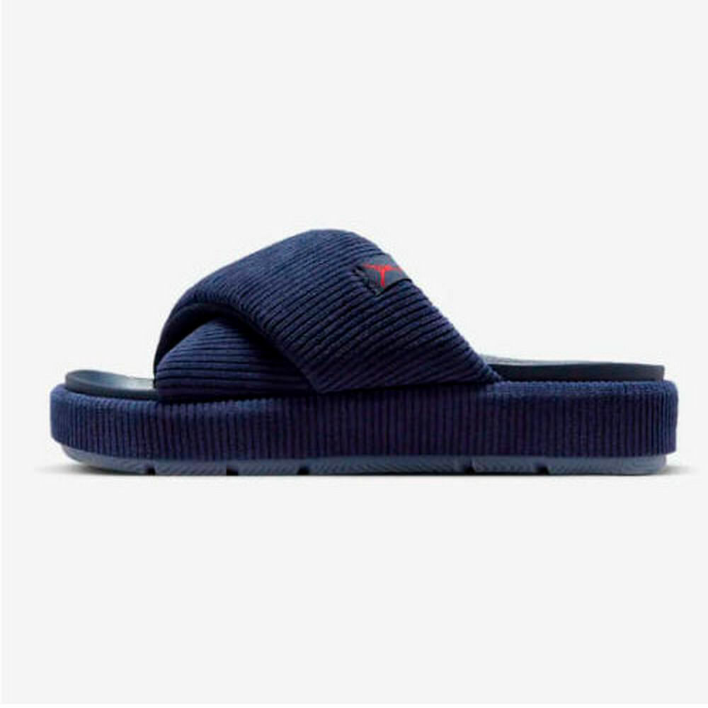 Сланцы NIKE, размер 6 US — фото 1