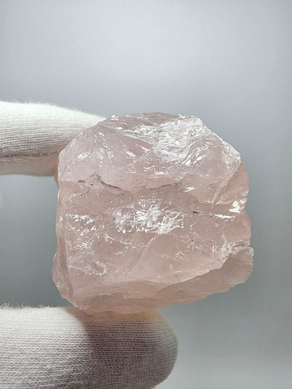 Розовый кварц 44 мм, 97 г — фото 1