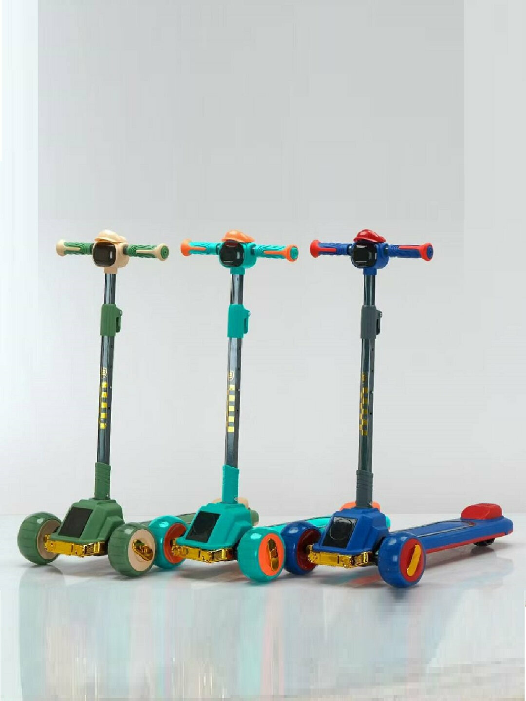 Детский самокат со светящимися колёсами для девочек и мальчиков — фото 1