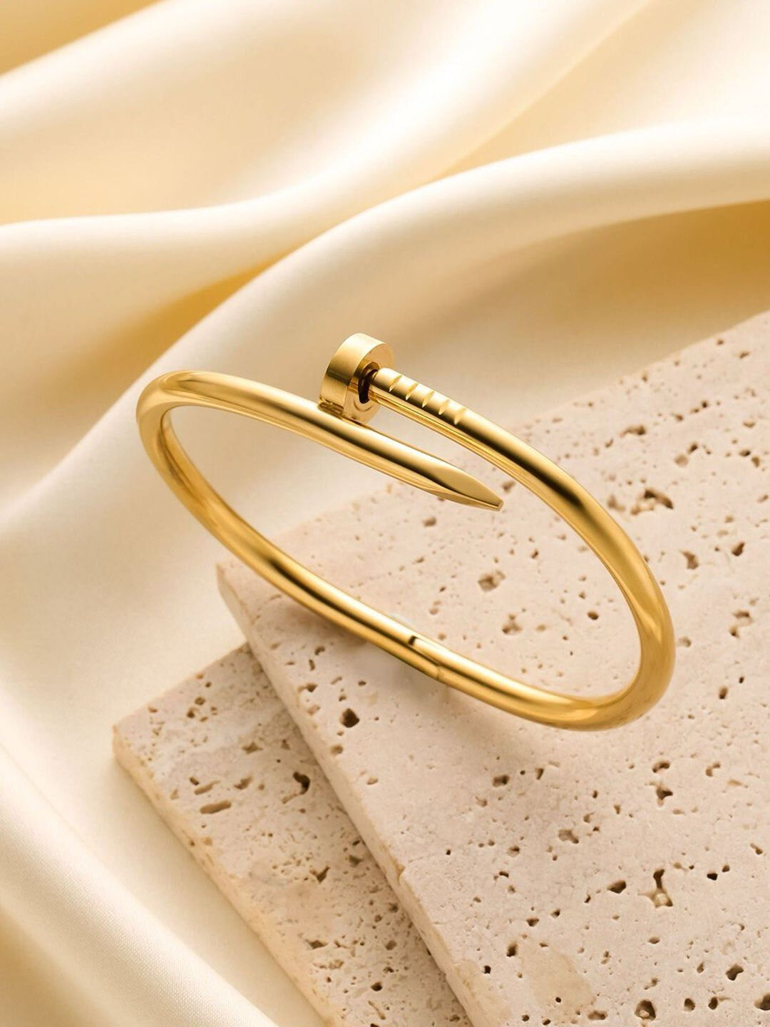 Набор браслетов