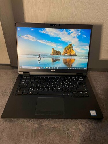 Изображение товара Ноутбук DELL LATITUDE 7390 2-in-1 1920x1080, Intel Core i7 8650U 1.9 ГГц, RAM 16 ГБ, SSD 256 ГБ, Intel UHD Graphics 620