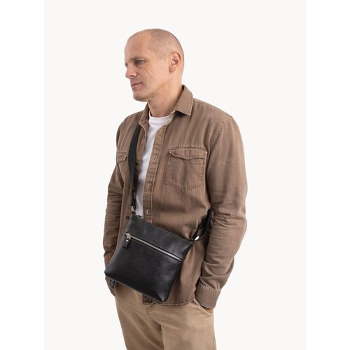 Сумка кросс-боди Franchesco Mariscotti фактура лаковая гладкая черный 9965₽