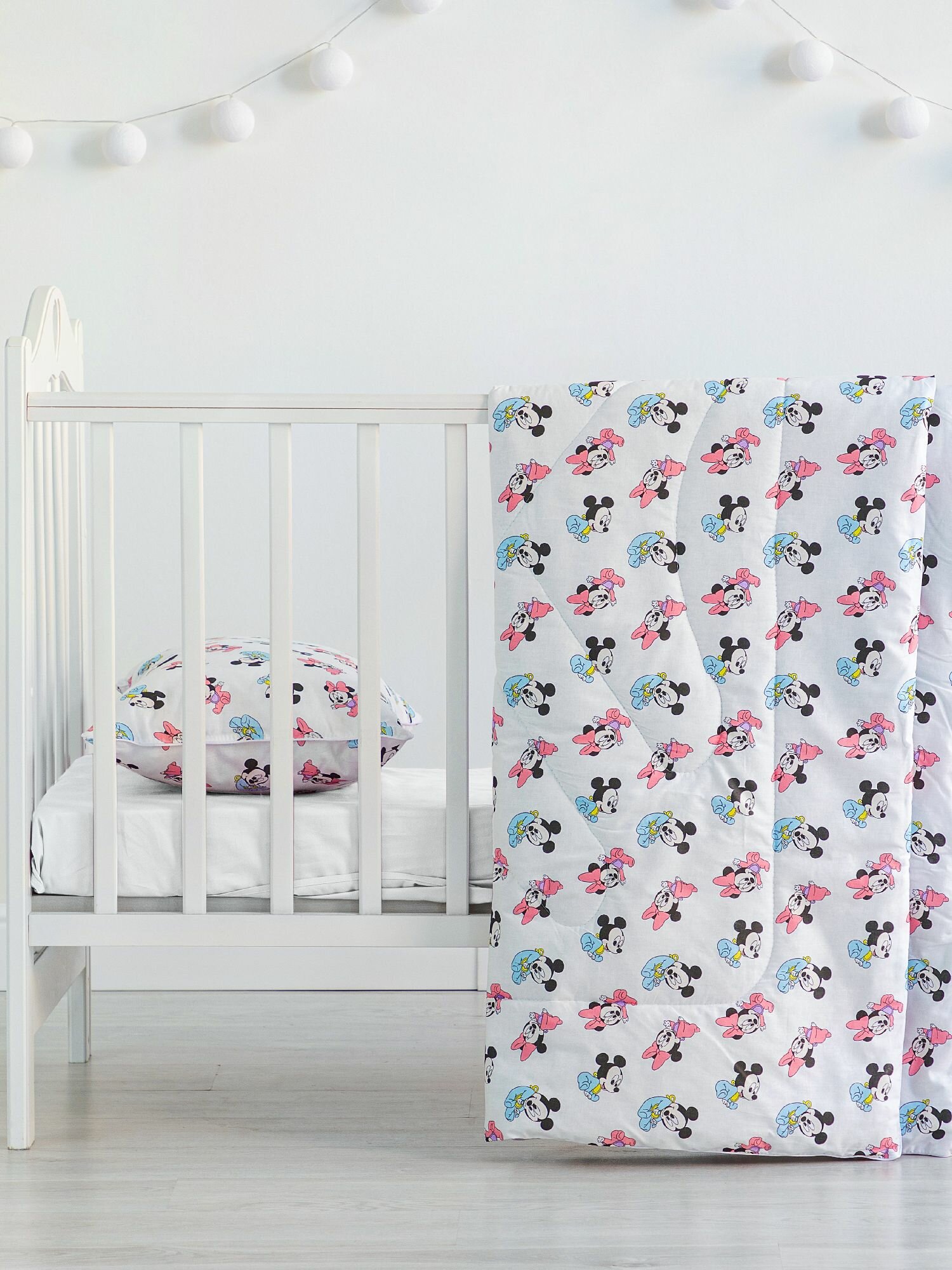 Одеяло детское 110х140 летнее в кроватку Микки маус — фото 1