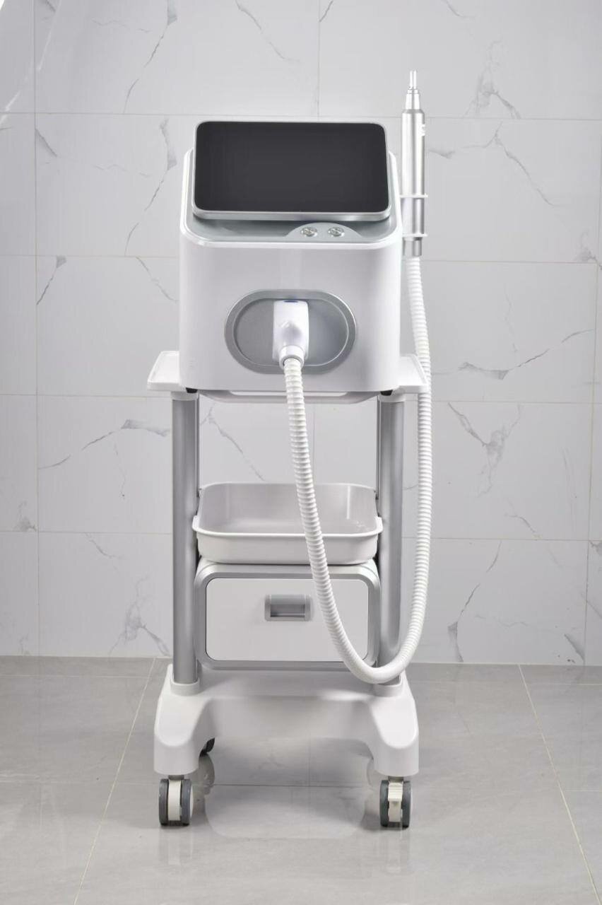 Аппарат для удаления татуировок Pico Pro 2, пикосекундный, корпус металл, мощность 800 вт.