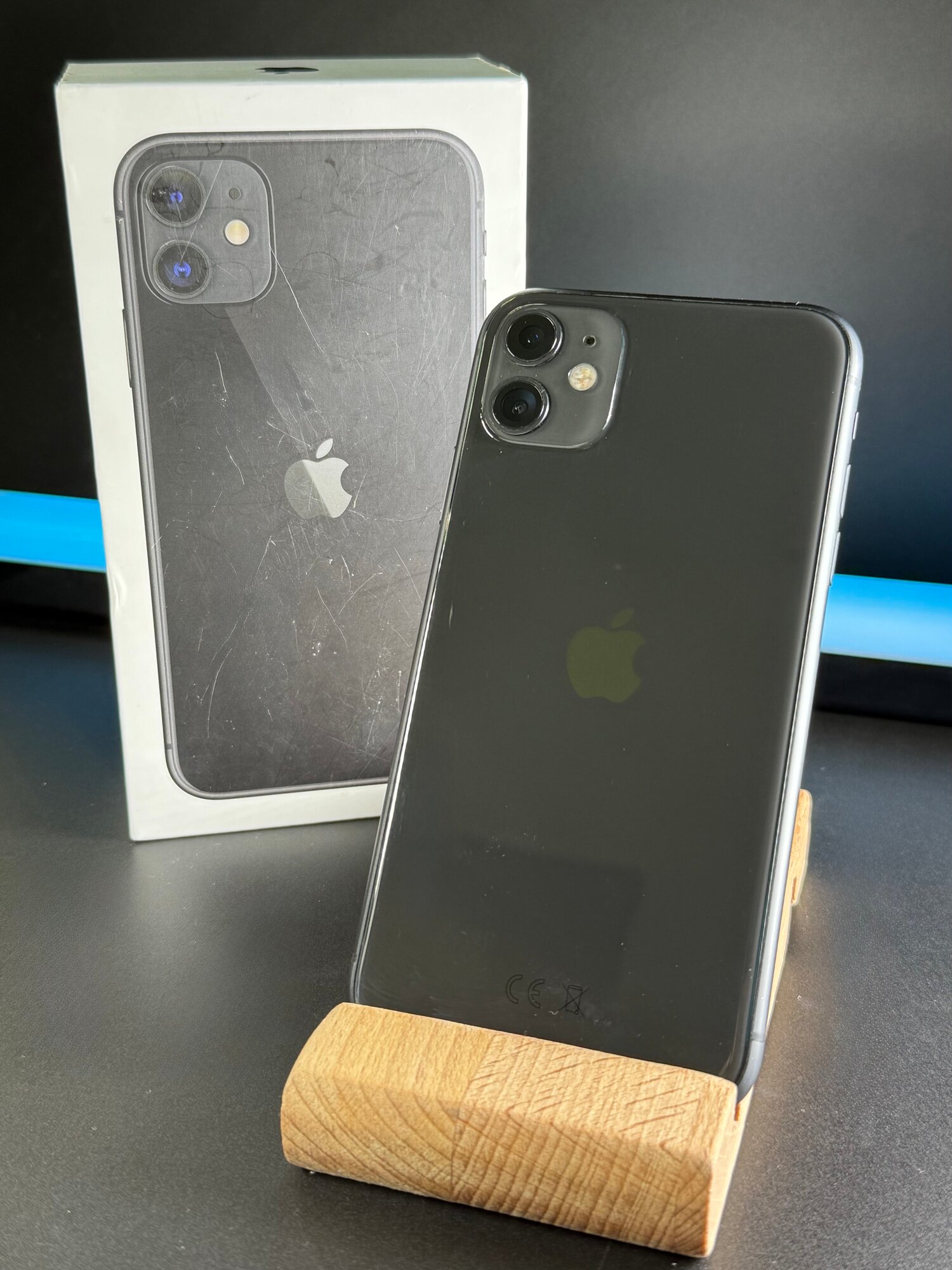 Смартфон Apple iPhone 11, 64gb, Black, RU, nano SIM + eSIM