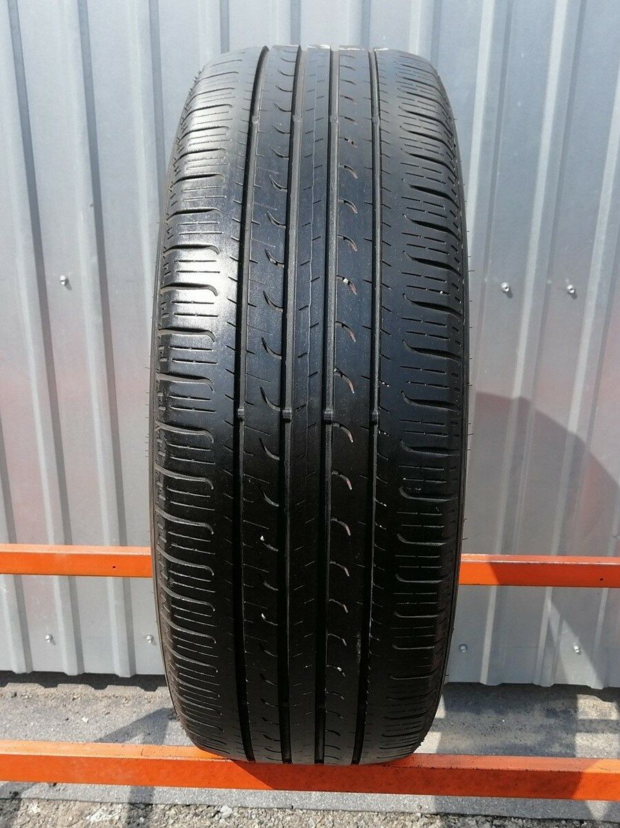 Автошина Б/У 225/55 R19 Goodyear EfficientGrip SUV 4x4
