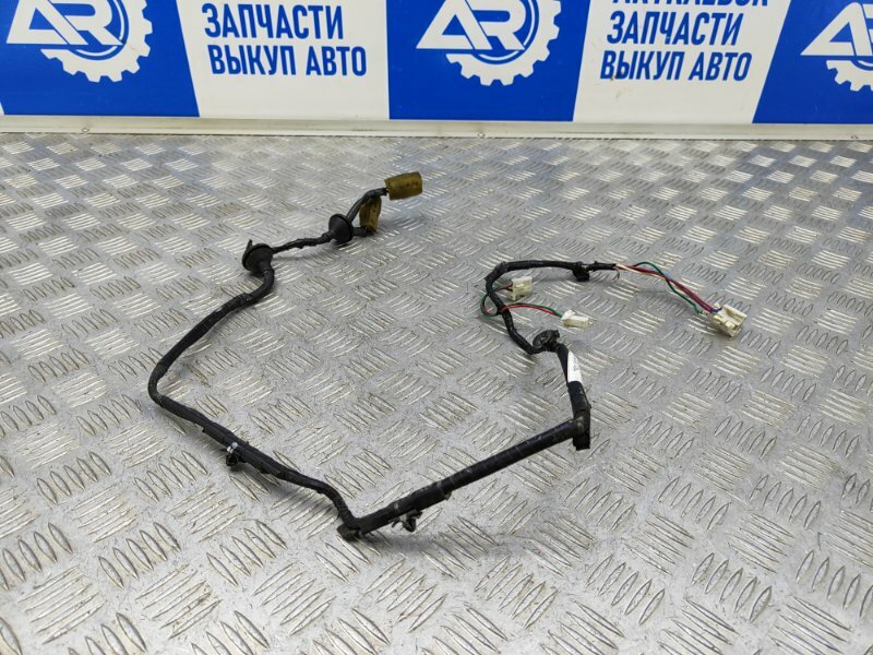 Б/У Проводка двери зад.пр Ford Ranger TU / Форд Рэнджер TU 2.5 WL 110 Л.С 2004