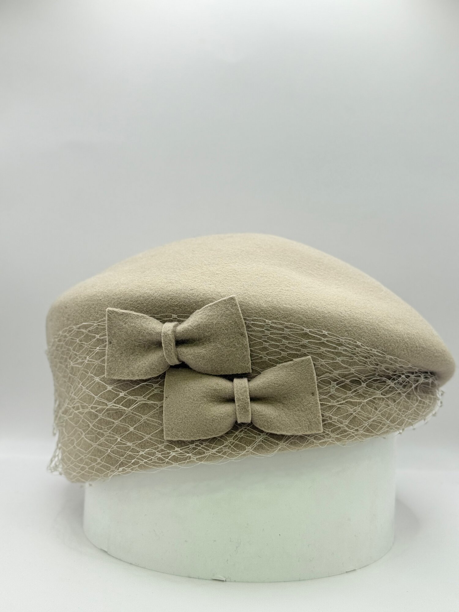 Кепка  шляпа для девочек и женщин, размер 58 ( универсальный ), бежвый — фото 1