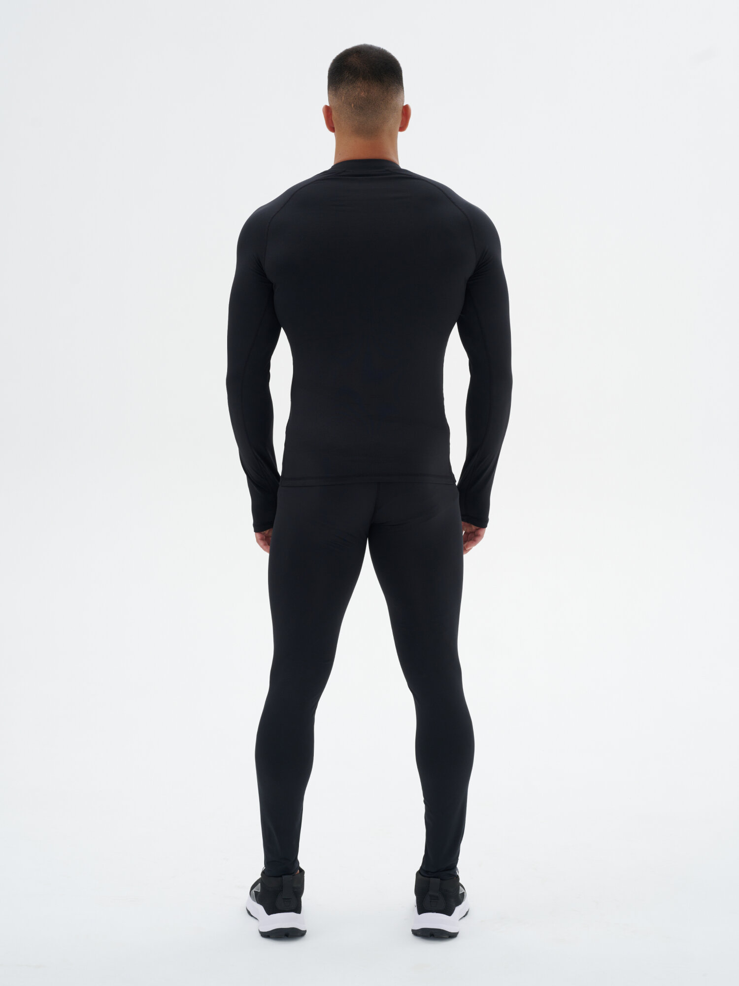 Термолонгслив RANK HEAT-TEX Compression Long Sleeve, размер S, черный — фото 1