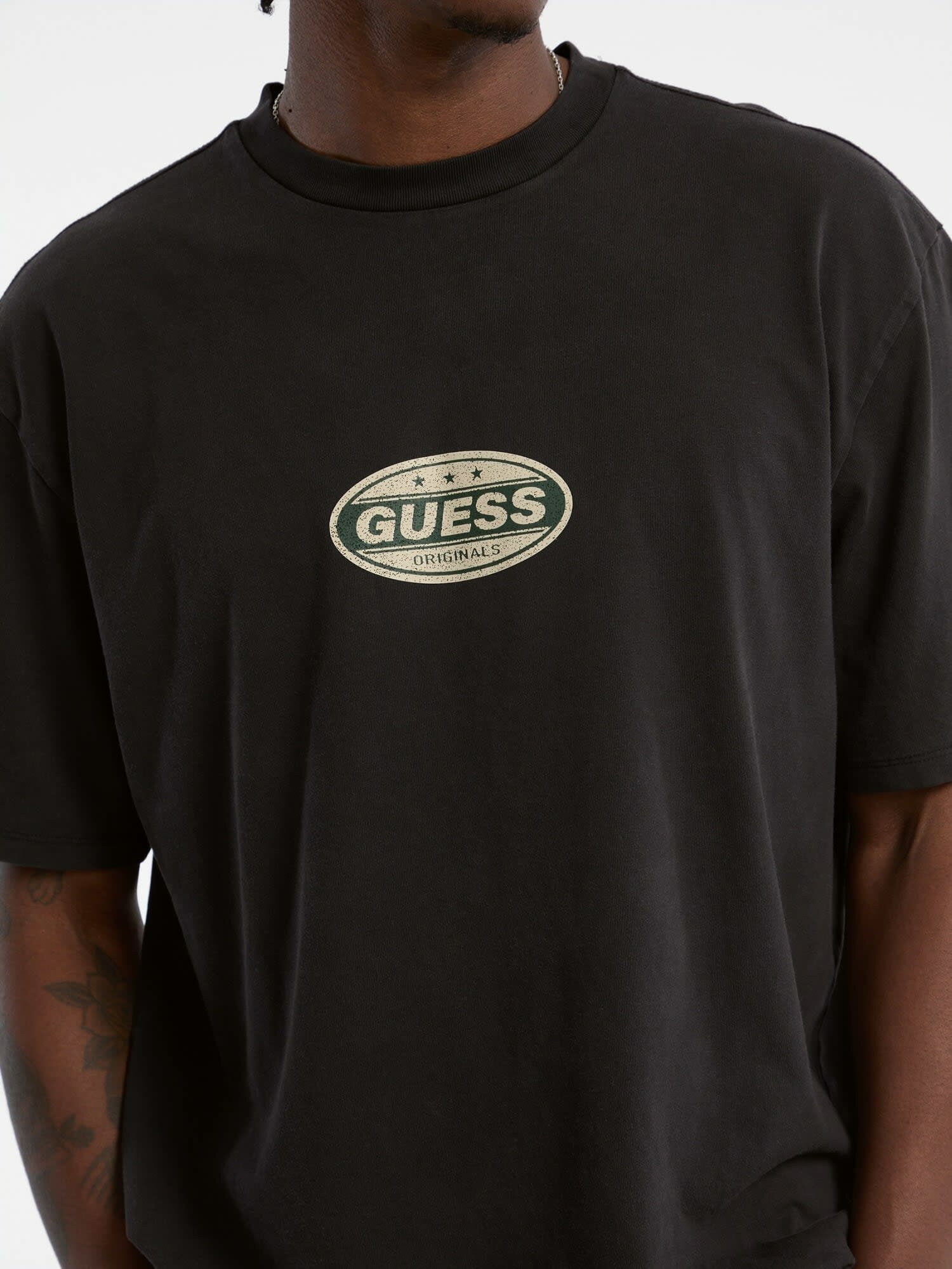 Футболка GUESS, размер S, черный — фото 1